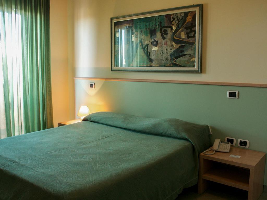 Blu Hotel 산 니콜라 만프레디 외부 사진